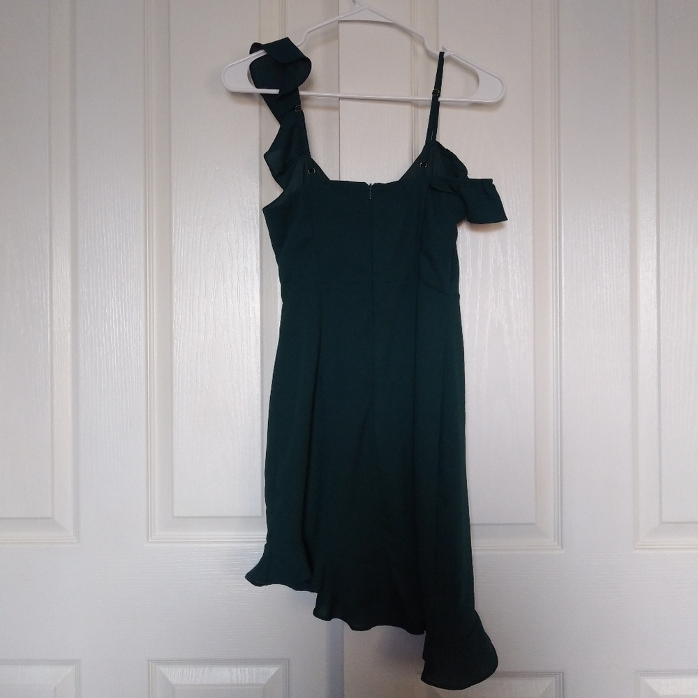 Womens Lulu’s Dark Green Ruffle Dress Xsmall - Picture 6 of 7